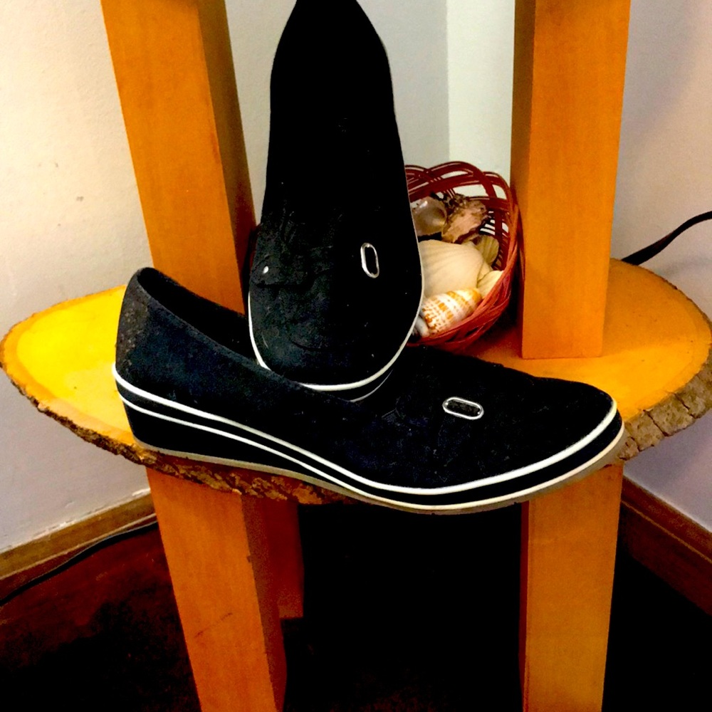 Woman’s shoes